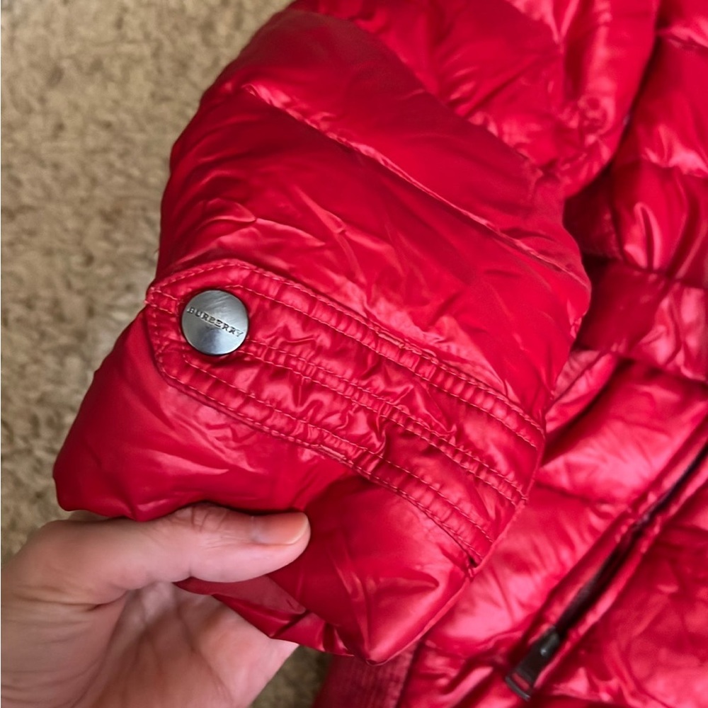 butberry kids Coat hat/fur/ both detachable. - Picture 2 of 8